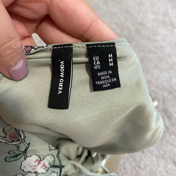 Vero Moda Stine Mint Short Floral Dress - Picture 5 of 5